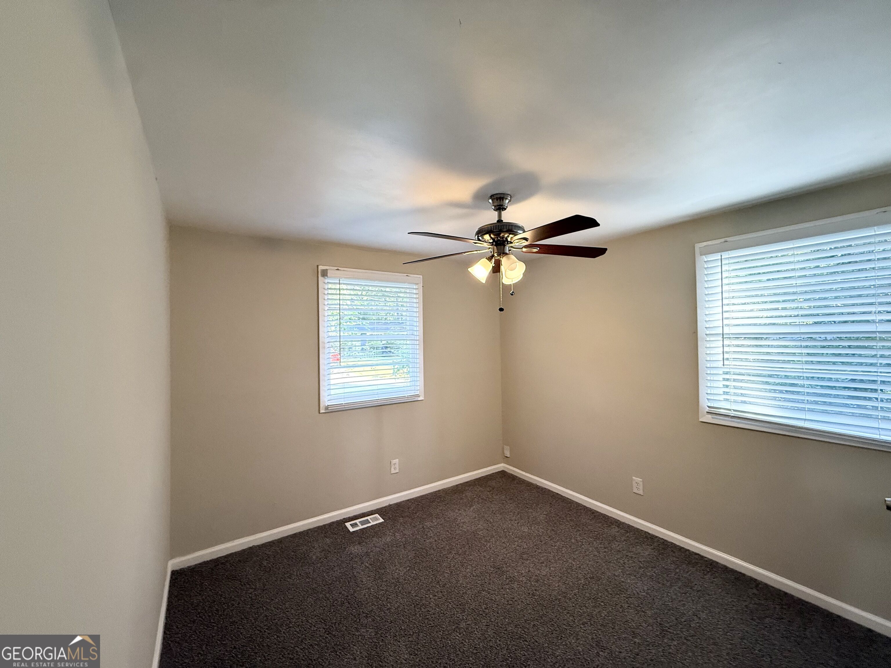 423 Belgarde Place Se Property Photo 17