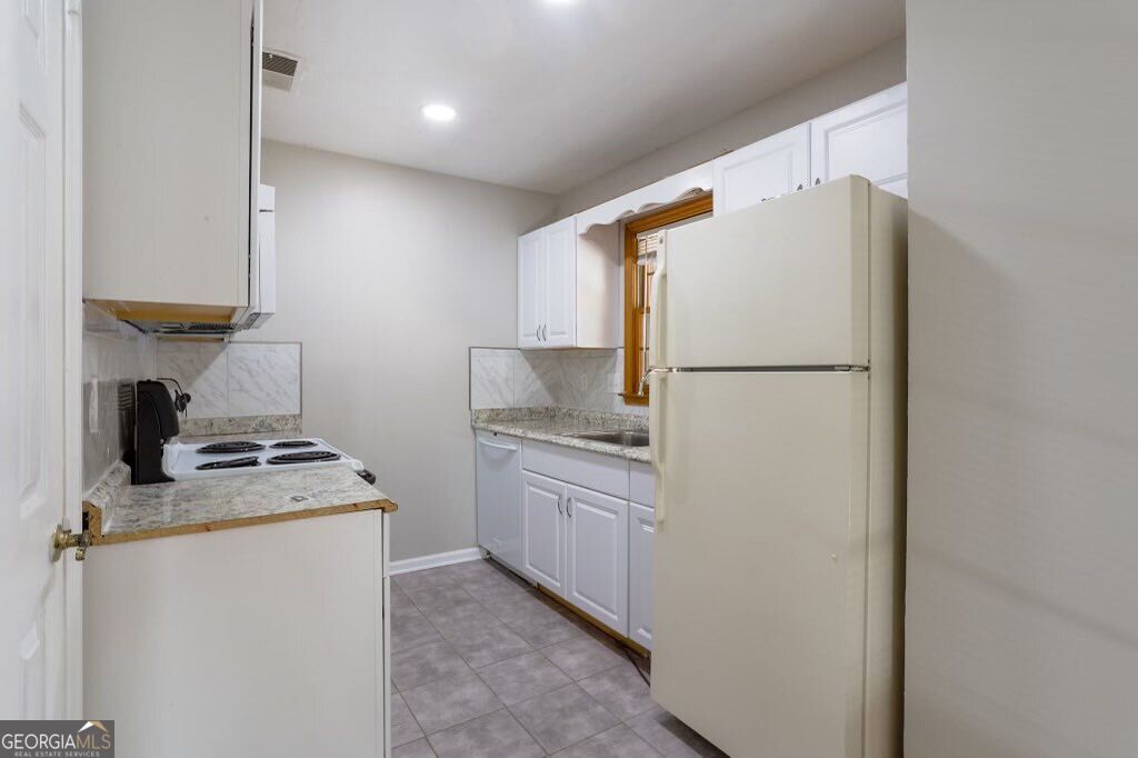 189 Holcomb Ferry Road Property Photo 8