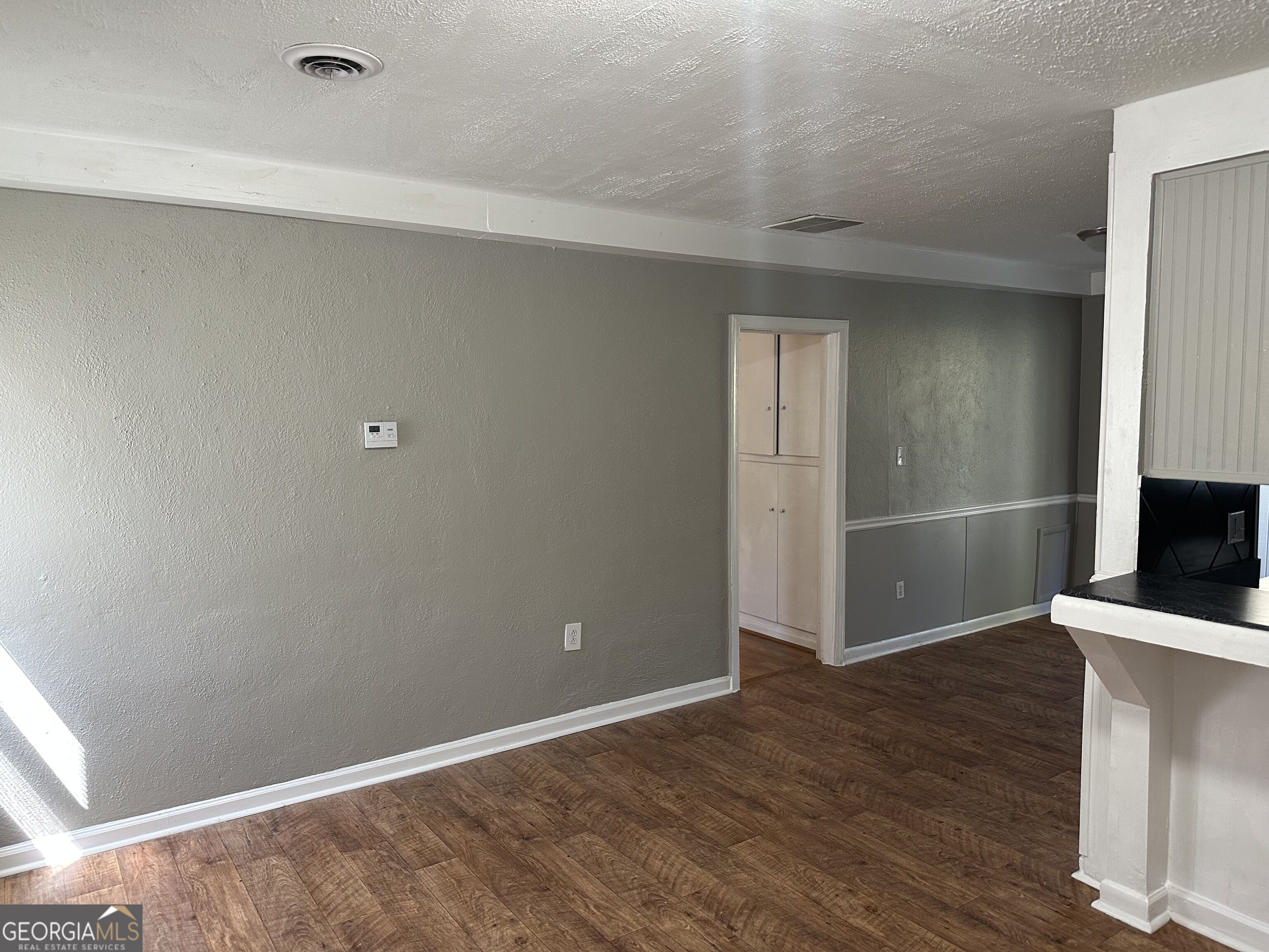 1858 Brannen Road Se Property Photo 4