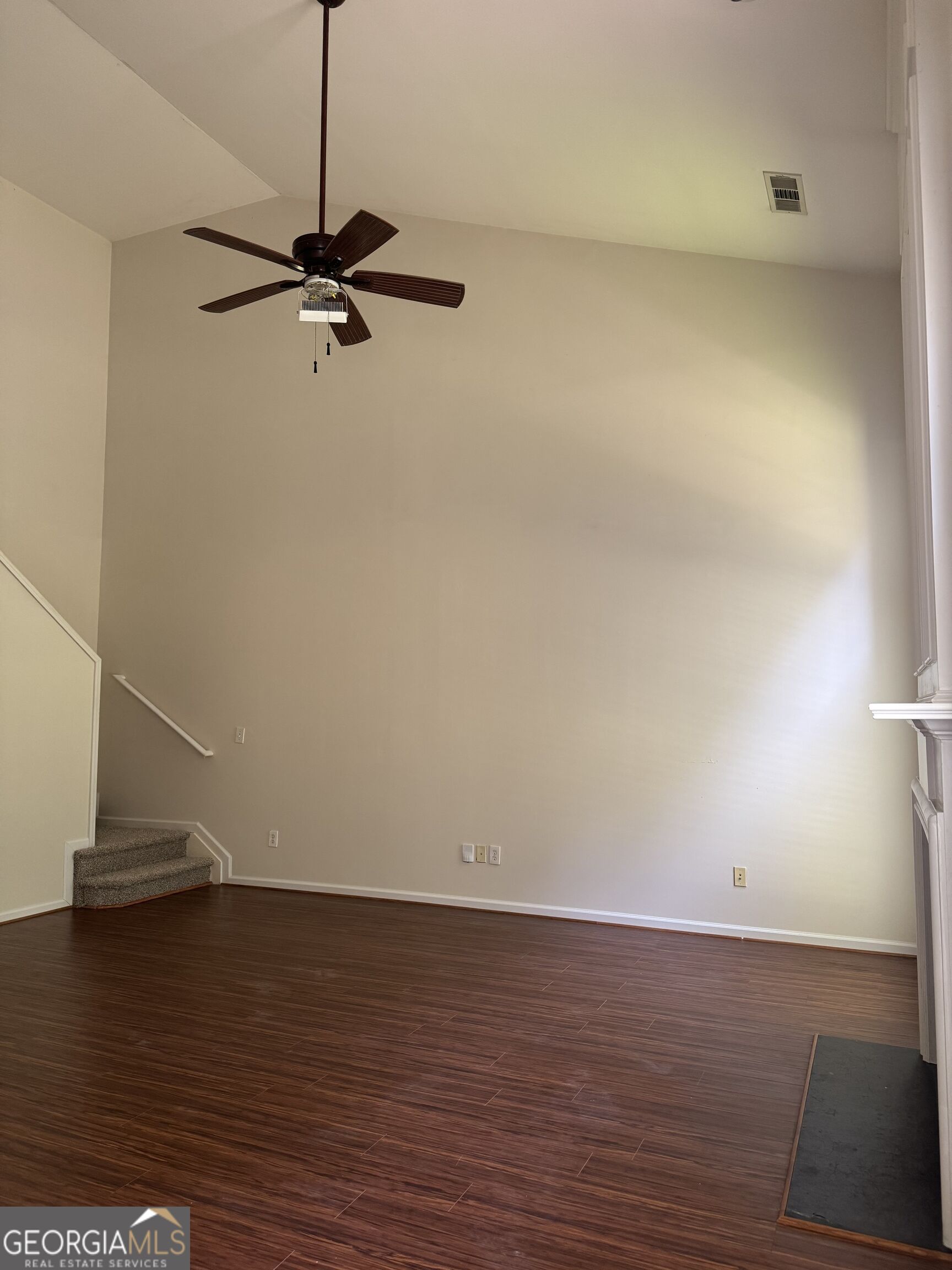 125 Friars Head Drive Property Photo 12