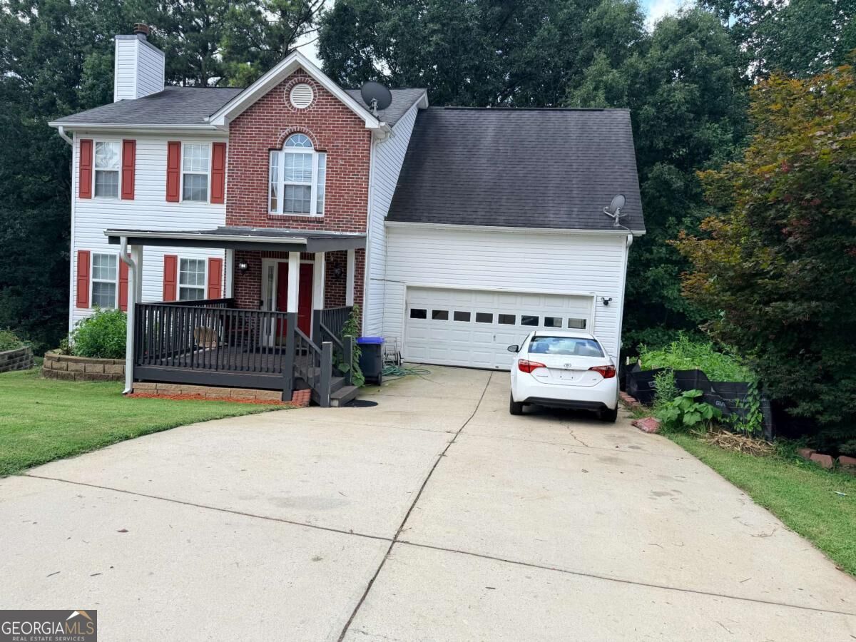 635 Clemson Lane Property Photo 1