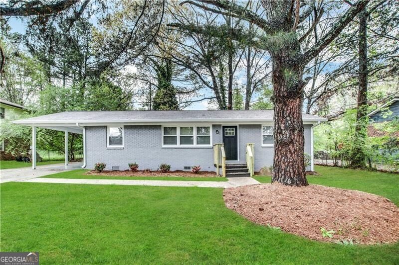 6104 Hillandale Drive Property Photo 1