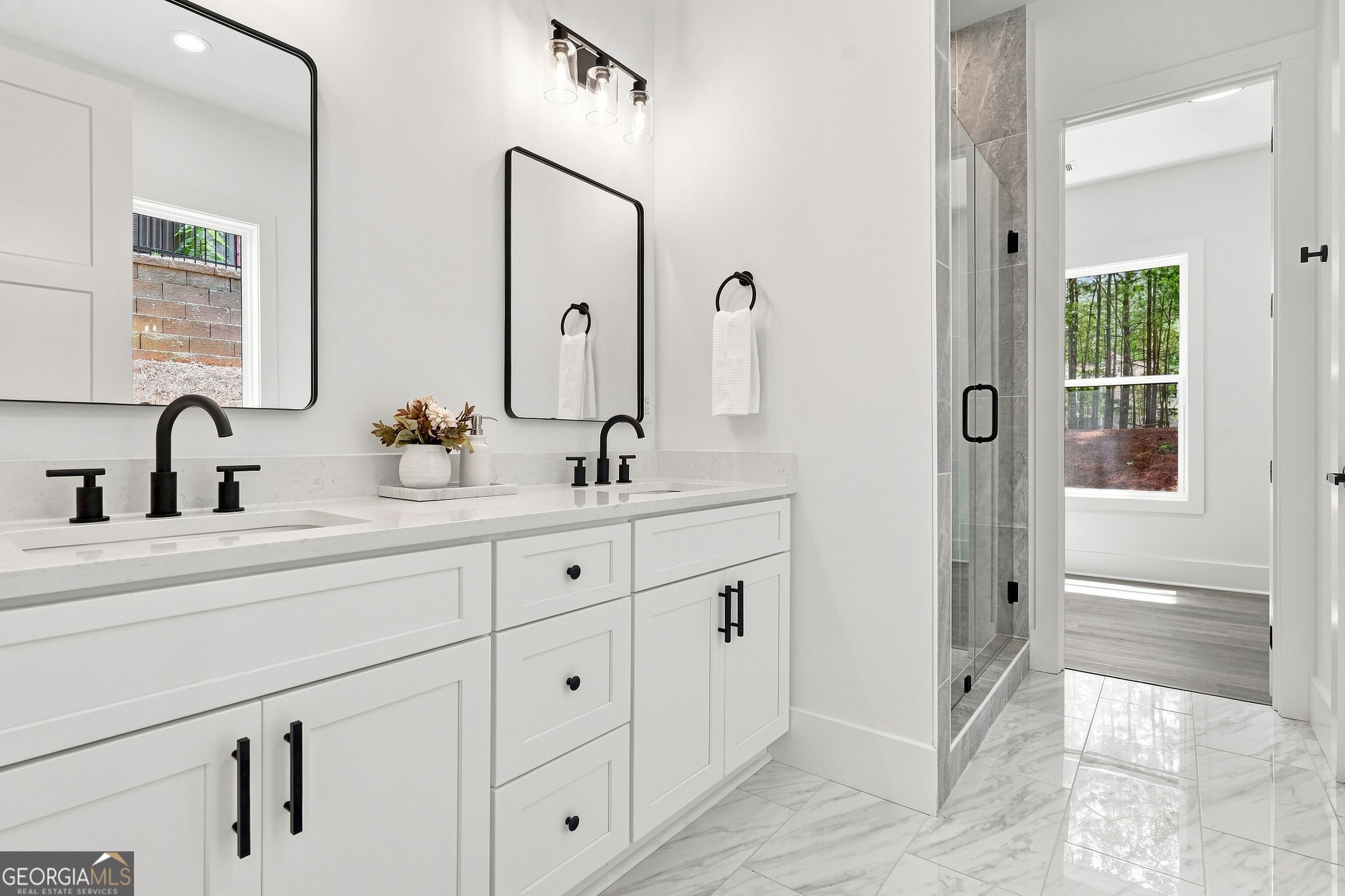 922 Artistry Way Property Photo 31