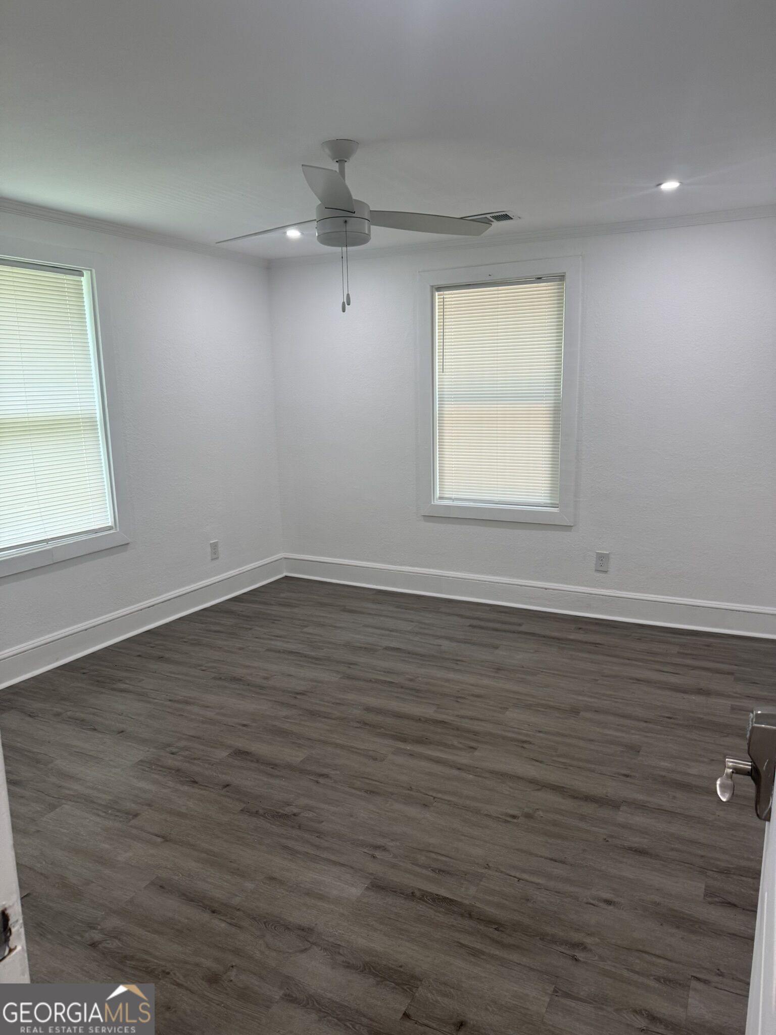 737 Grenada Terrace Property Photo 14