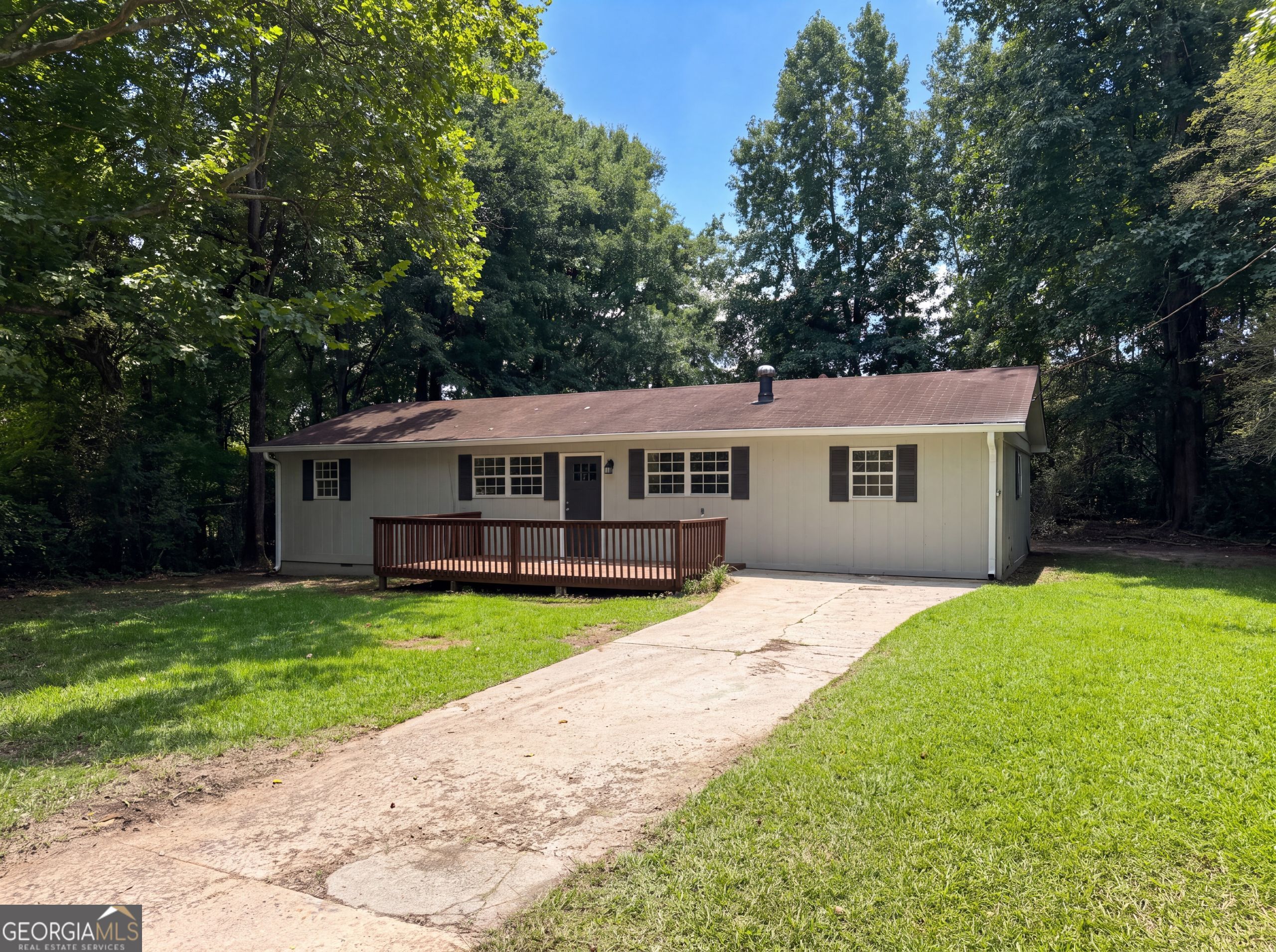 3704 Meadowview Drive