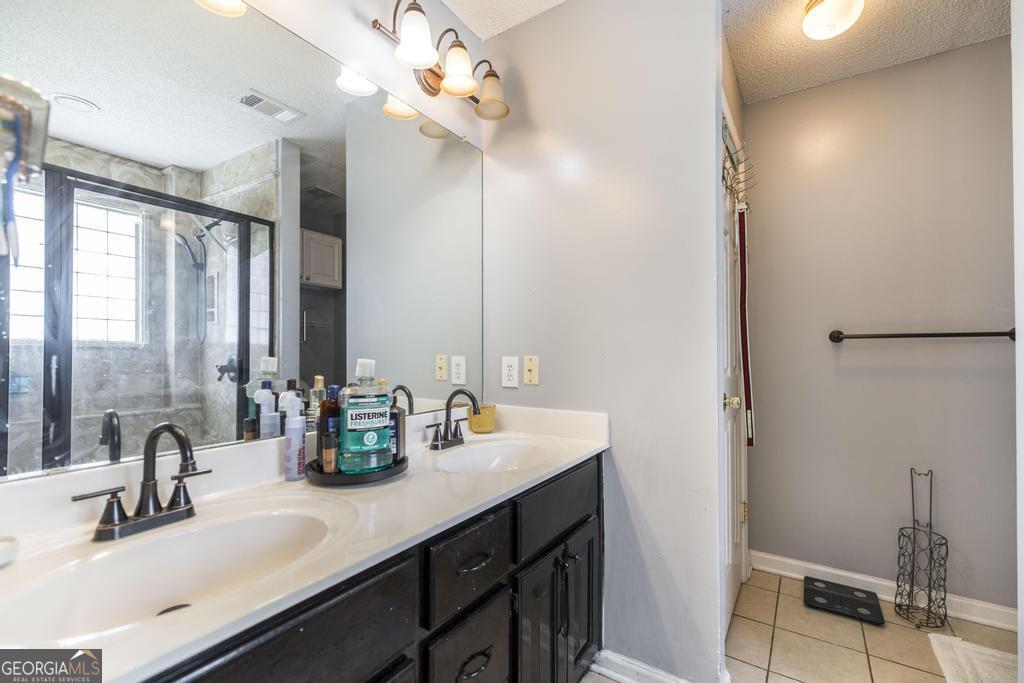 123 Galaxy Avenue Property Photo 26