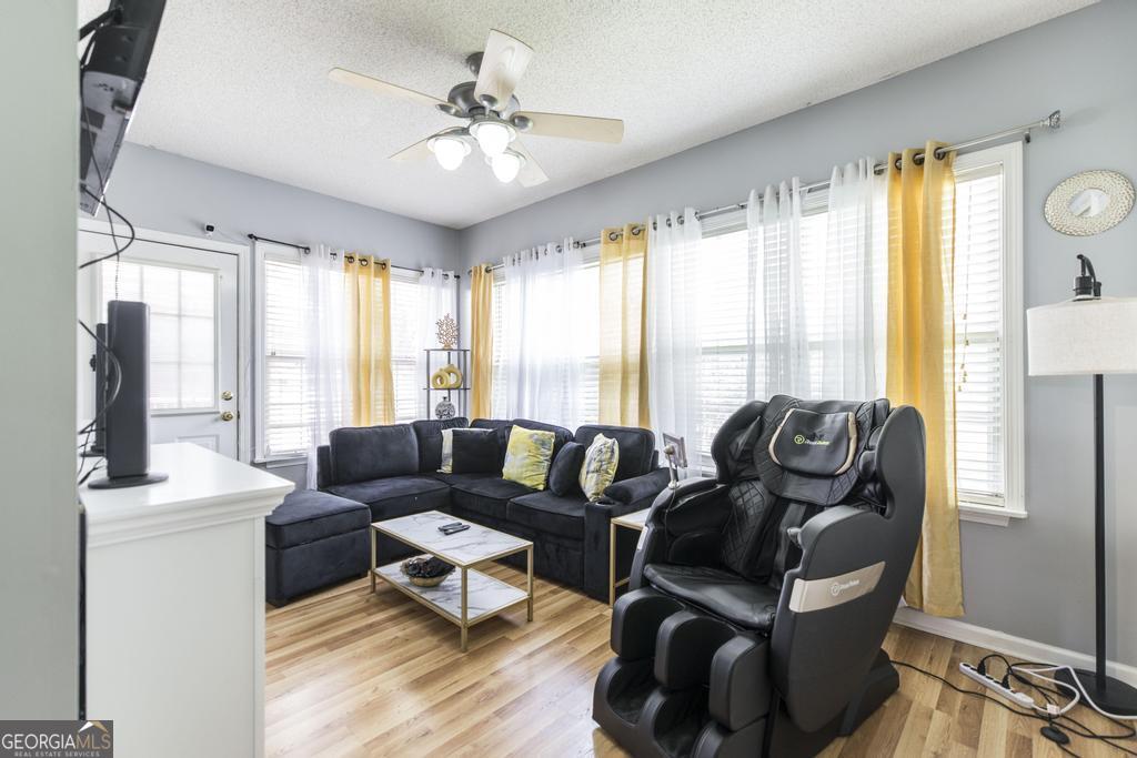 123 Galaxy Avenue Property Photo 28