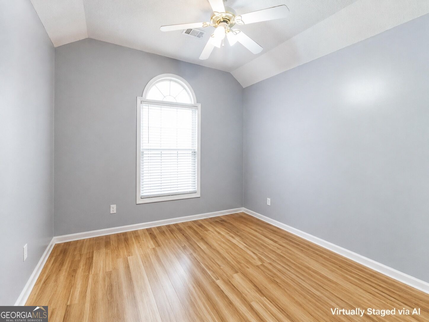 123 Galaxy Avenue Property Photo 28