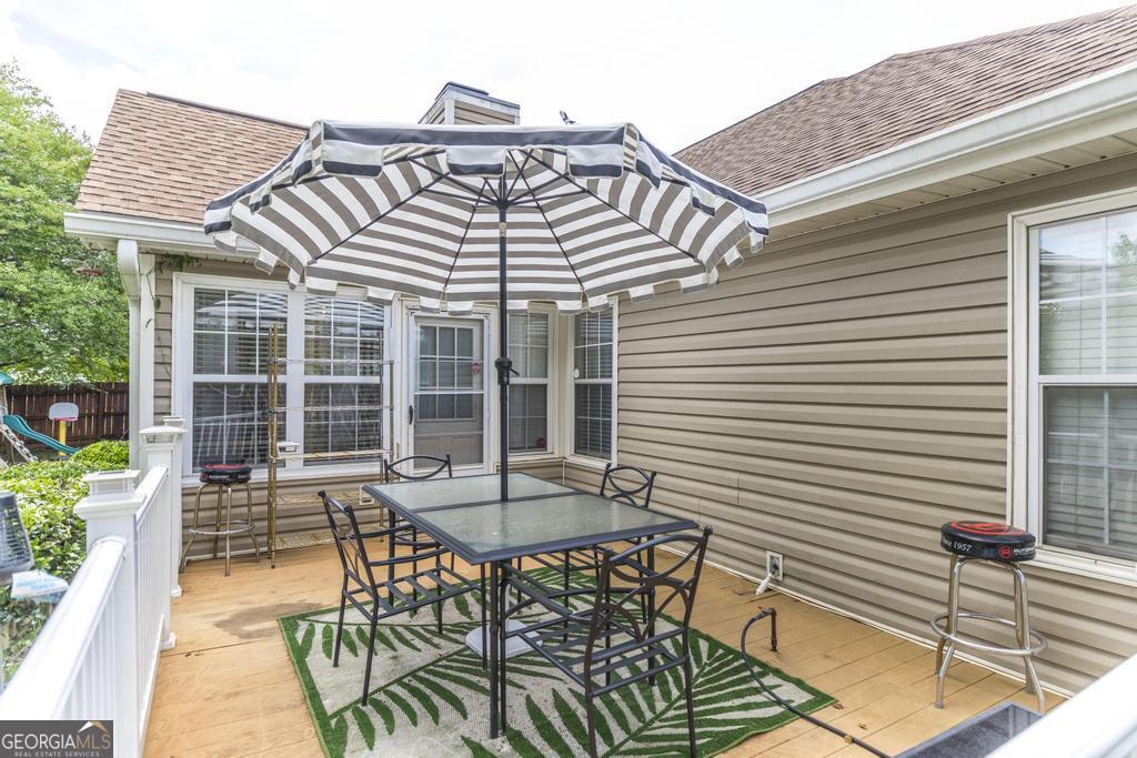 123 Galaxy Avenue Property Photo 30