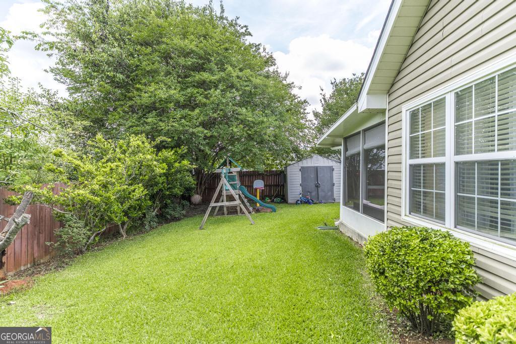 123 Galaxy Avenue Property Photo 33