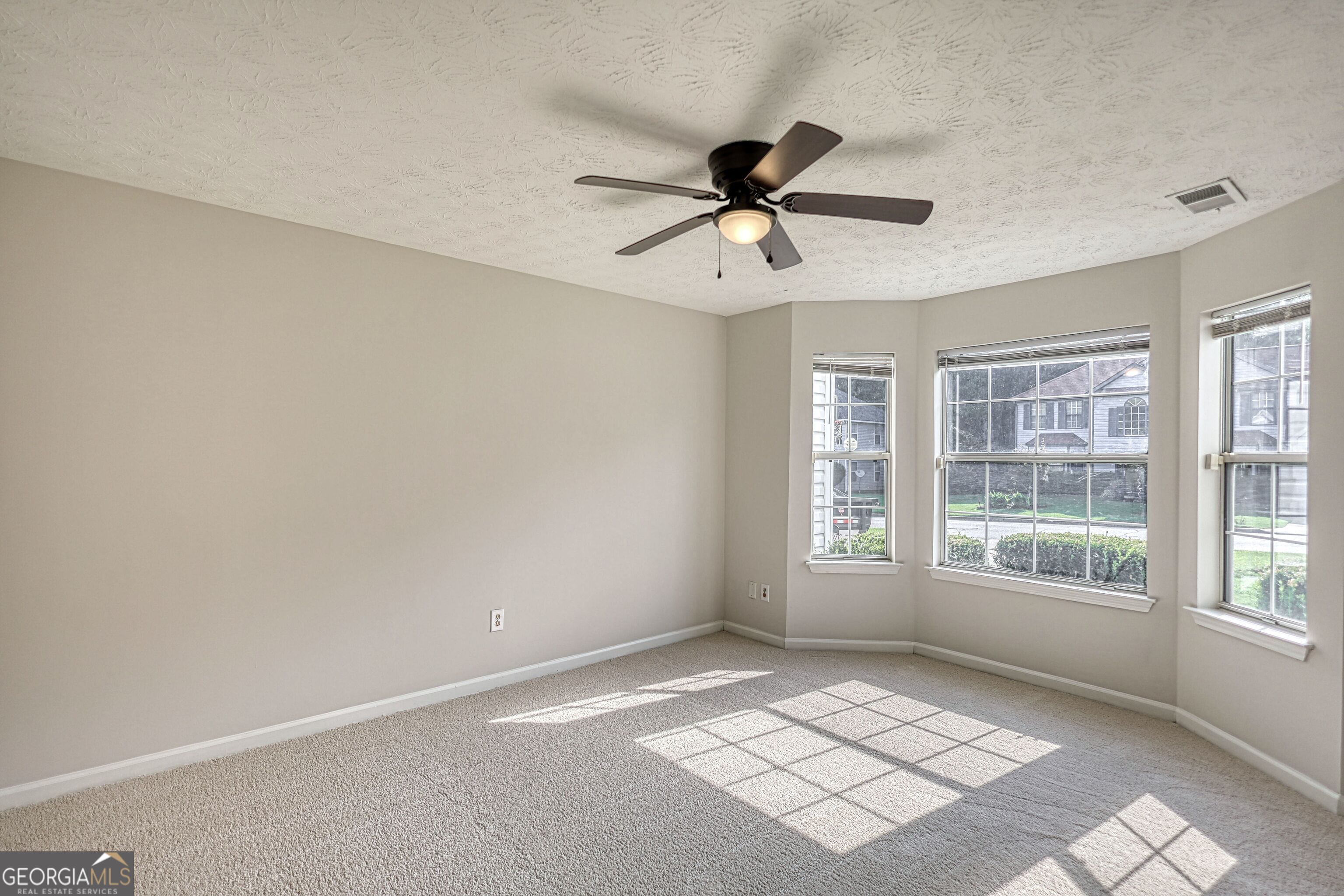 6215 Waterton Drive Property Photo 11