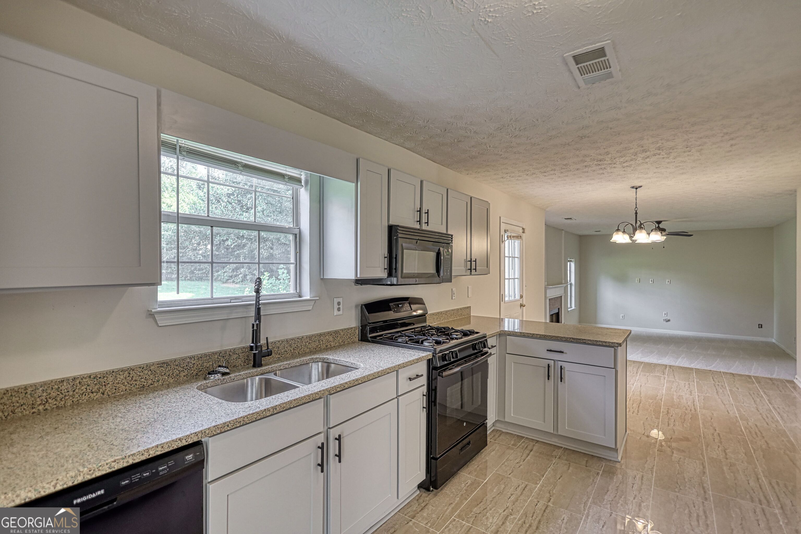 6215 Waterton Drive Property Photo 23