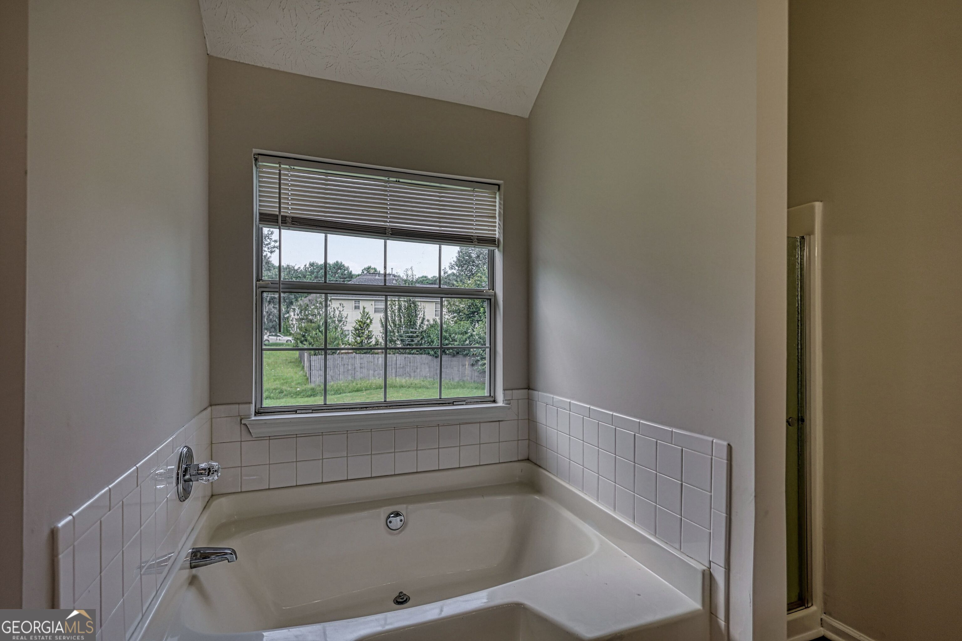 6215 Waterton Drive Property Photo 39