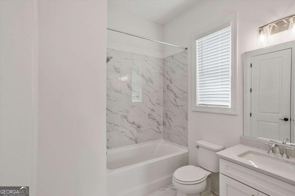 3330 Carswell Bend Property Photo 14