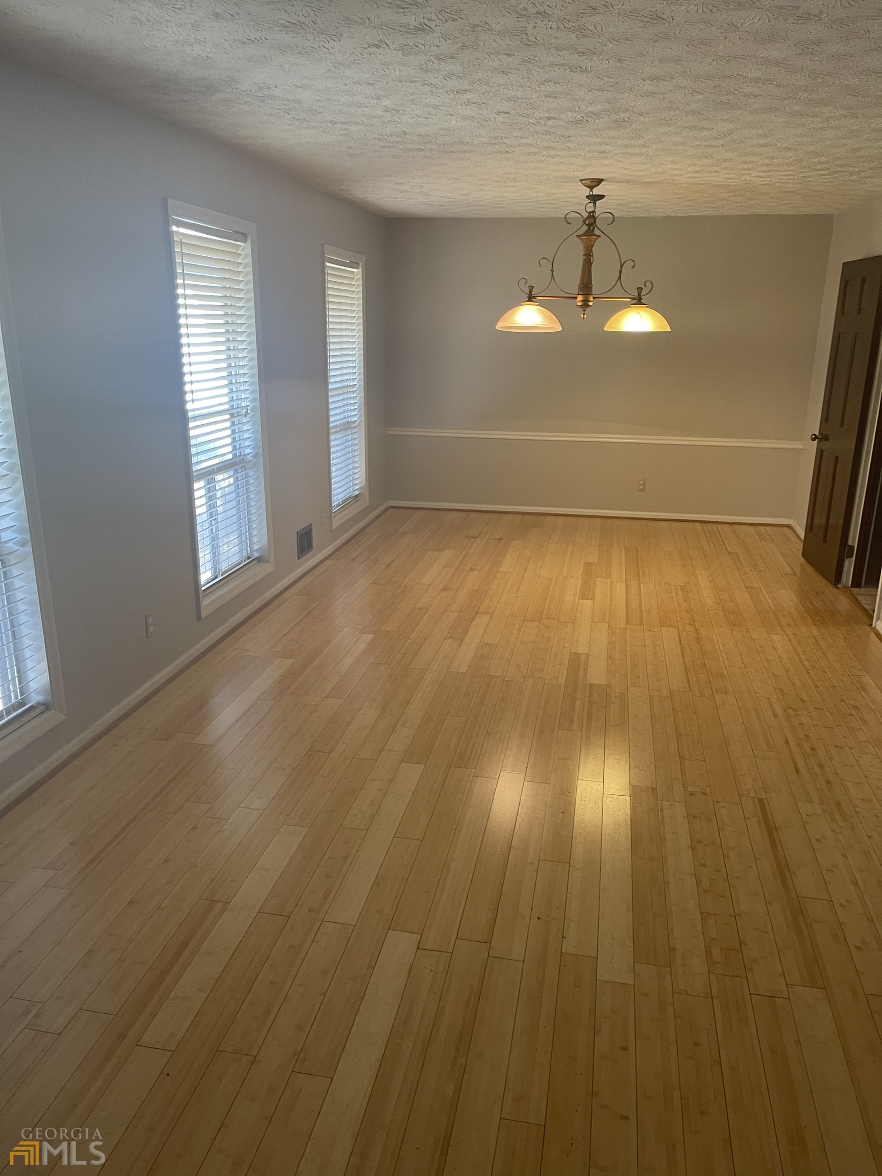 1088 Sherrington Drive Property Photo 6