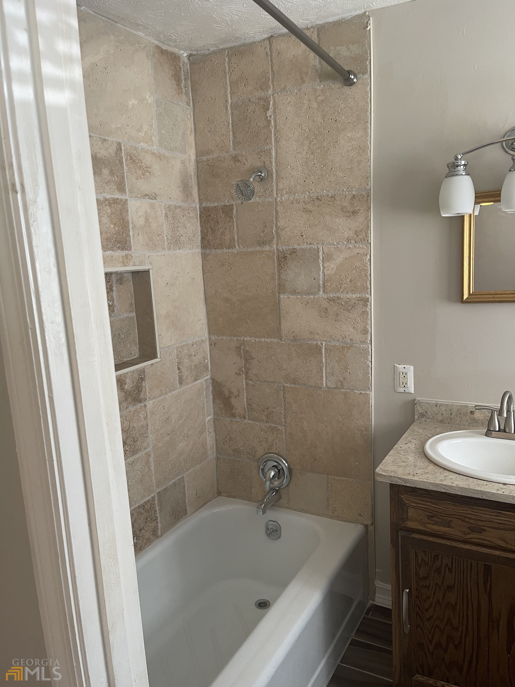 1088 Sherrington Drive Property Photo 20