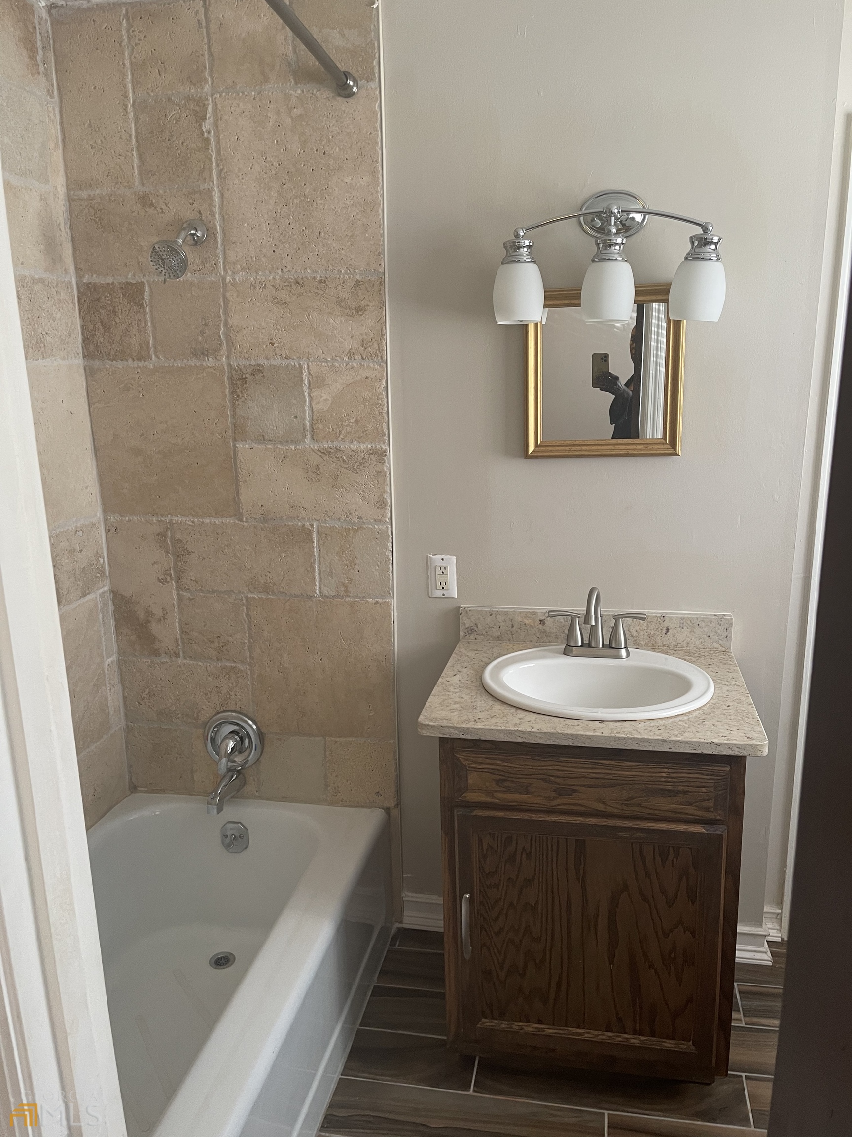 1088 Sherrington Drive Property Photo 21