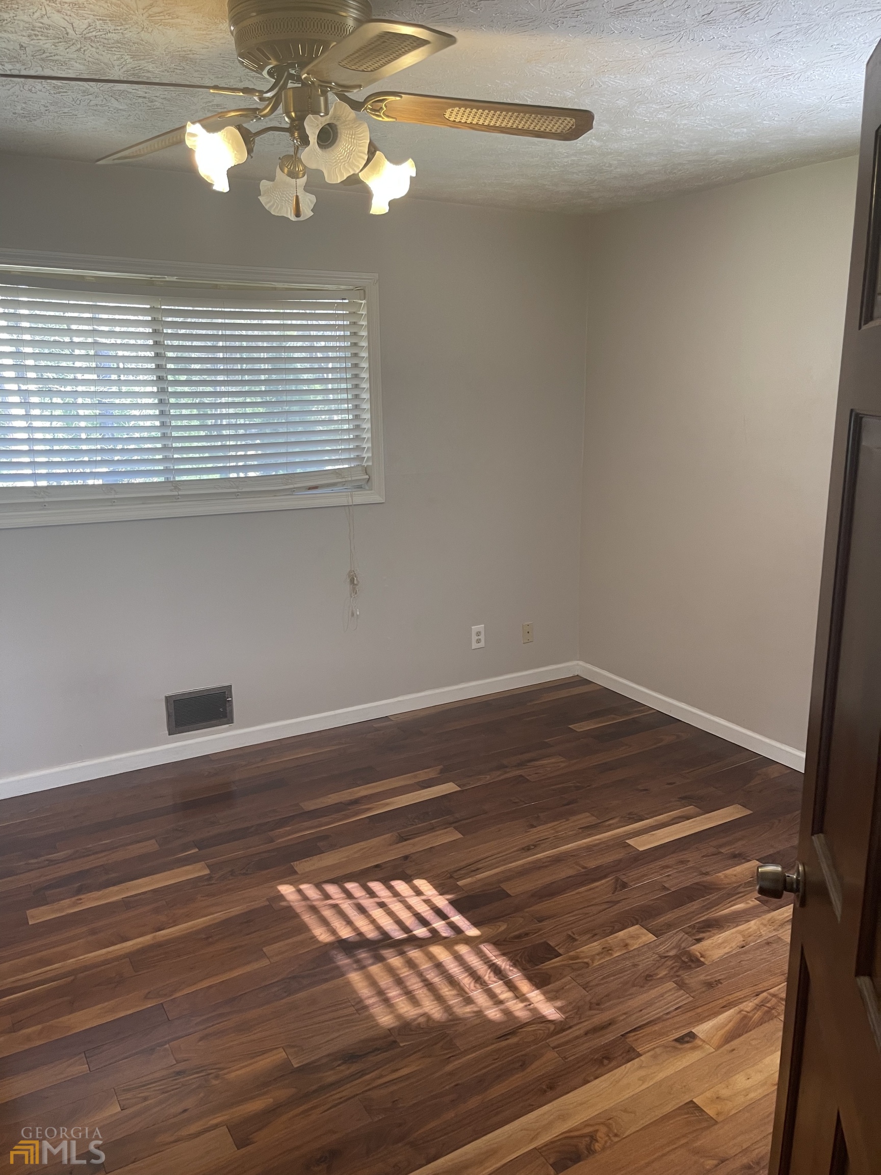 1088 Sherrington Drive Property Photo 23