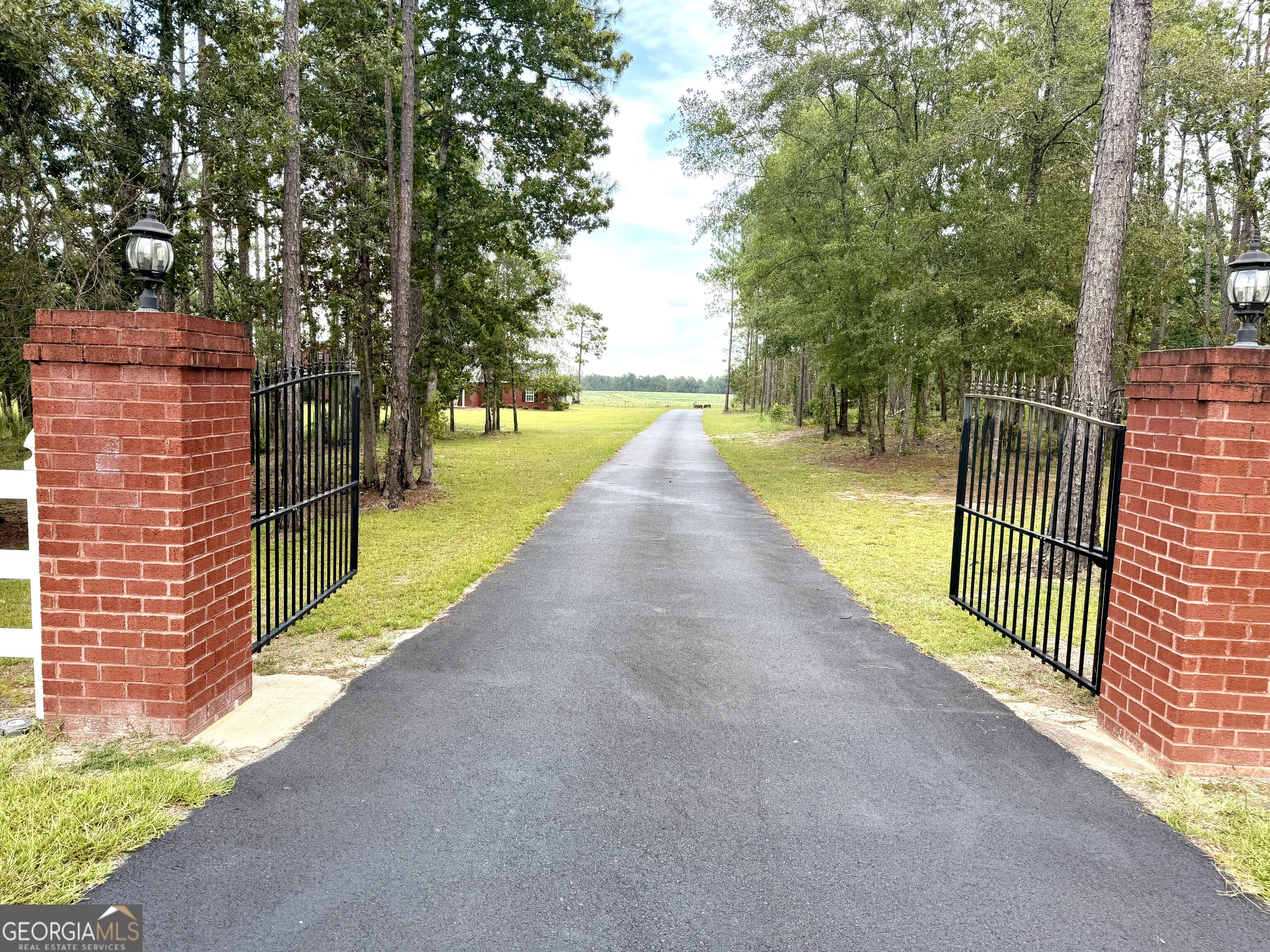 341 Ga Hwy 135 Property Photo 2