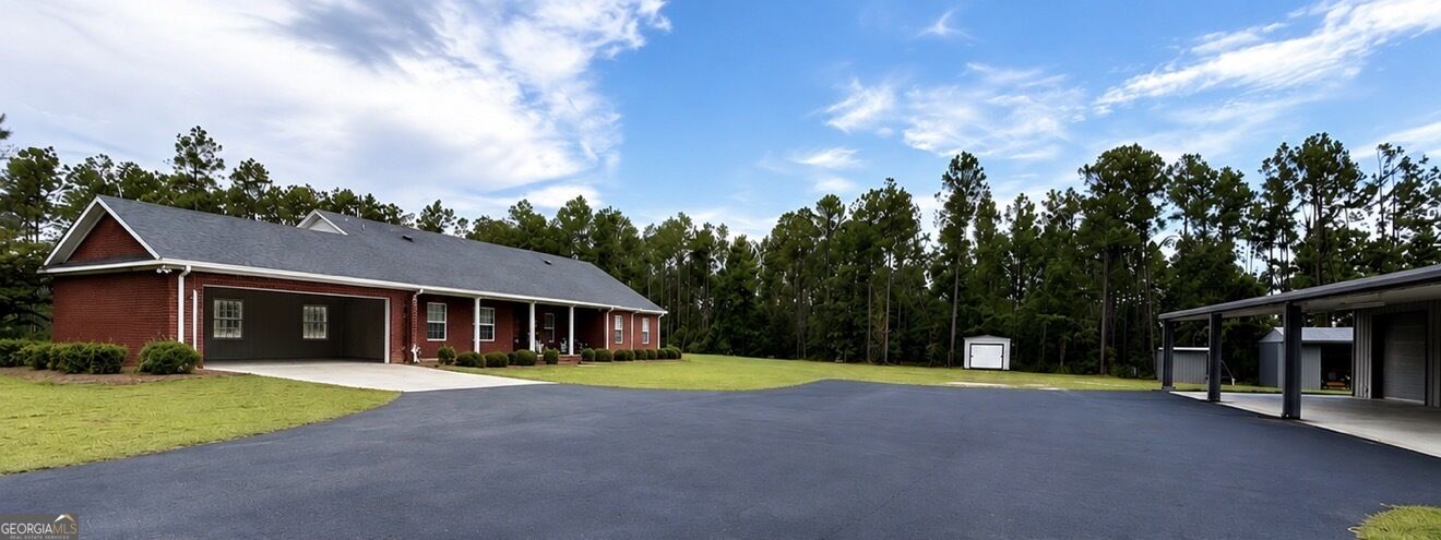 341 Ga Hwy 135 Property Photo 3