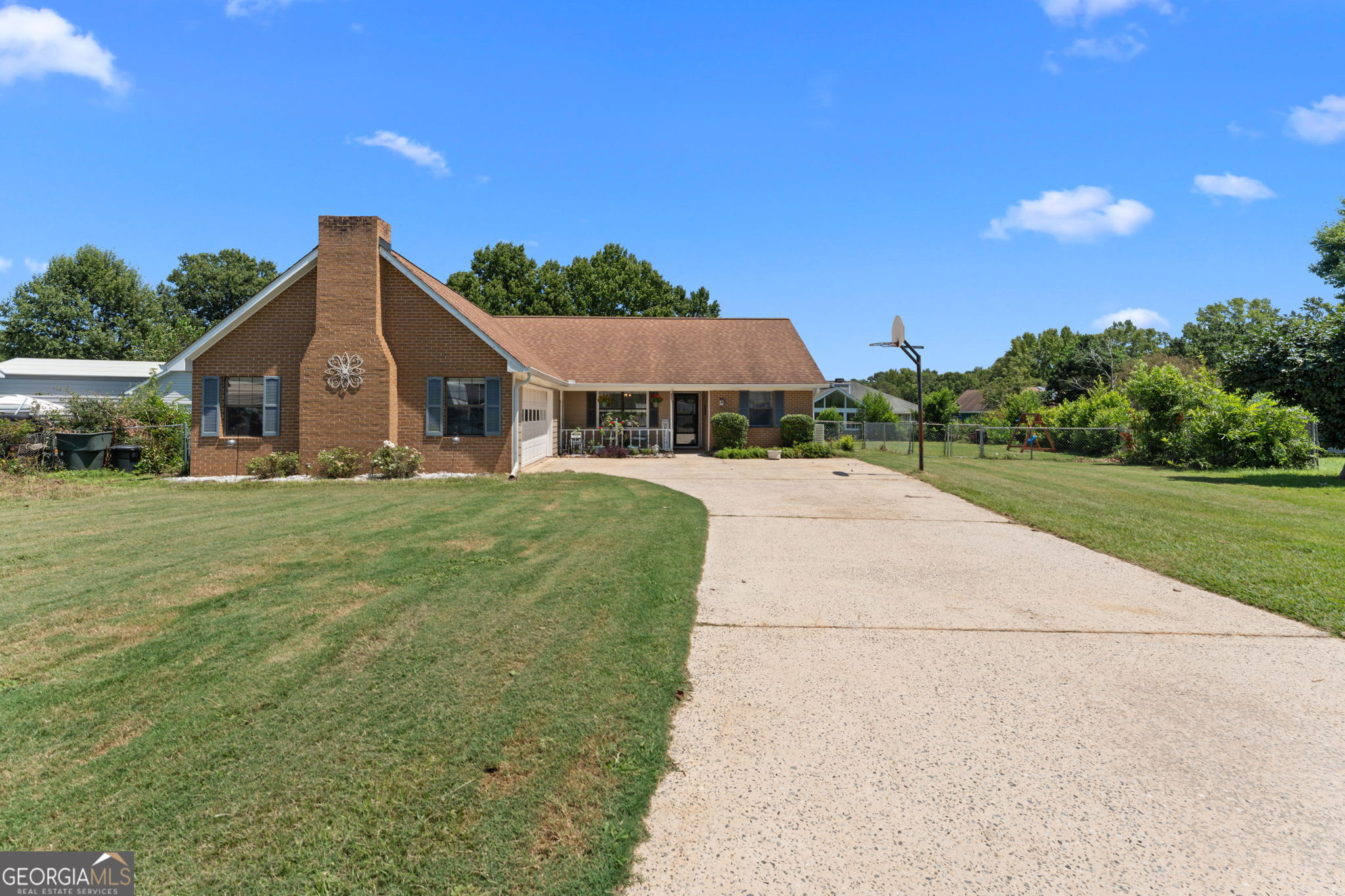 103 Sun Valley Court Property Photo 1