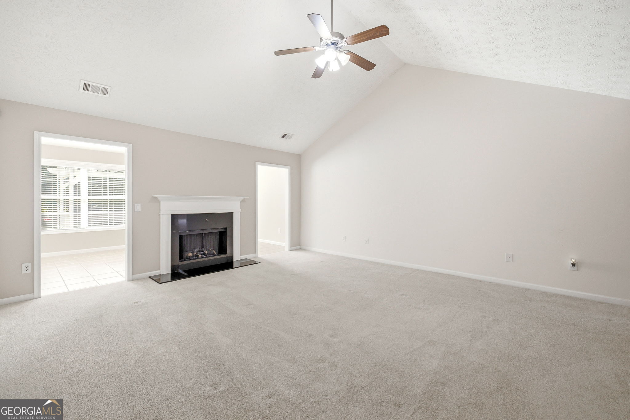 304 Victory Circle Property Photo 5