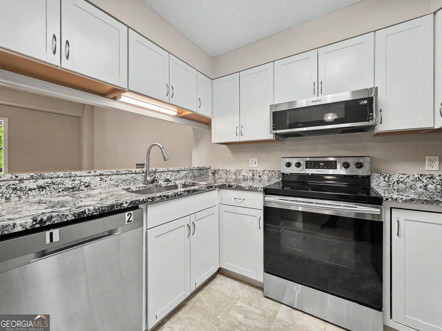 1800 Clairmont Lk Lake # A314 Property Photo 17