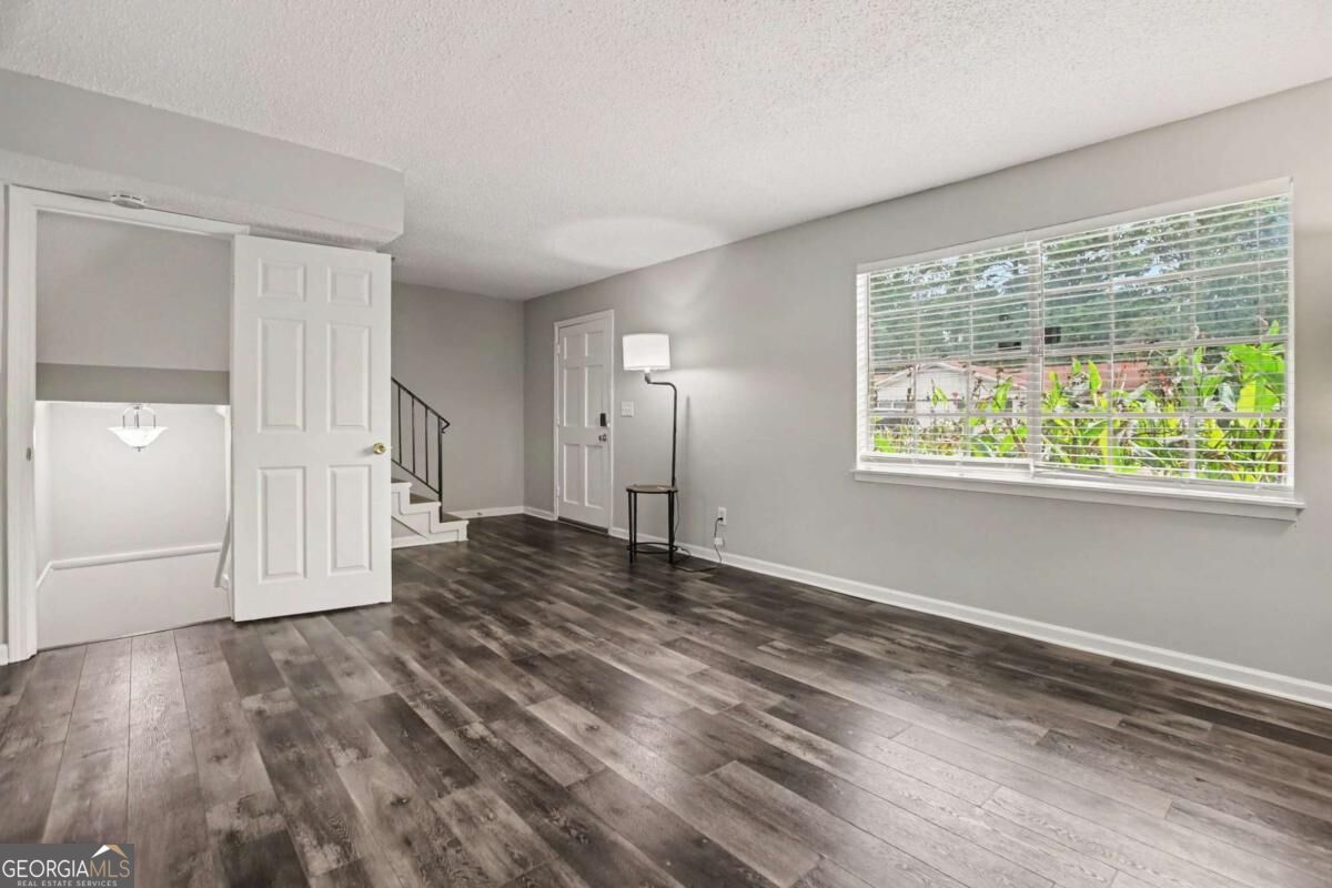4701 Flat Shoals Road # 15d Property Photo 4
