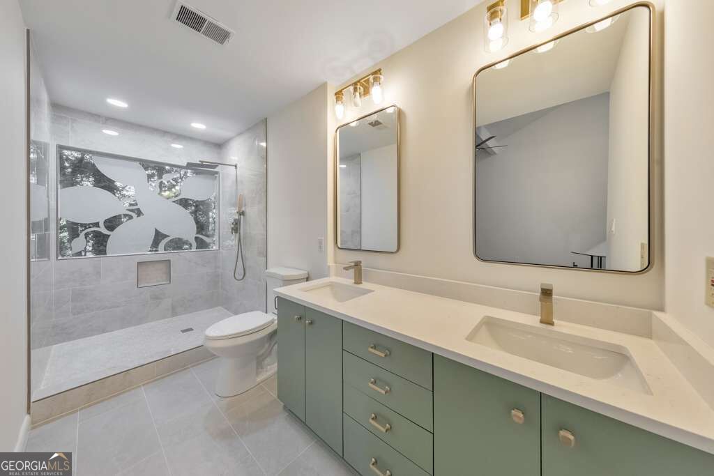 210 Brandenburgh Circle Property Photo 6