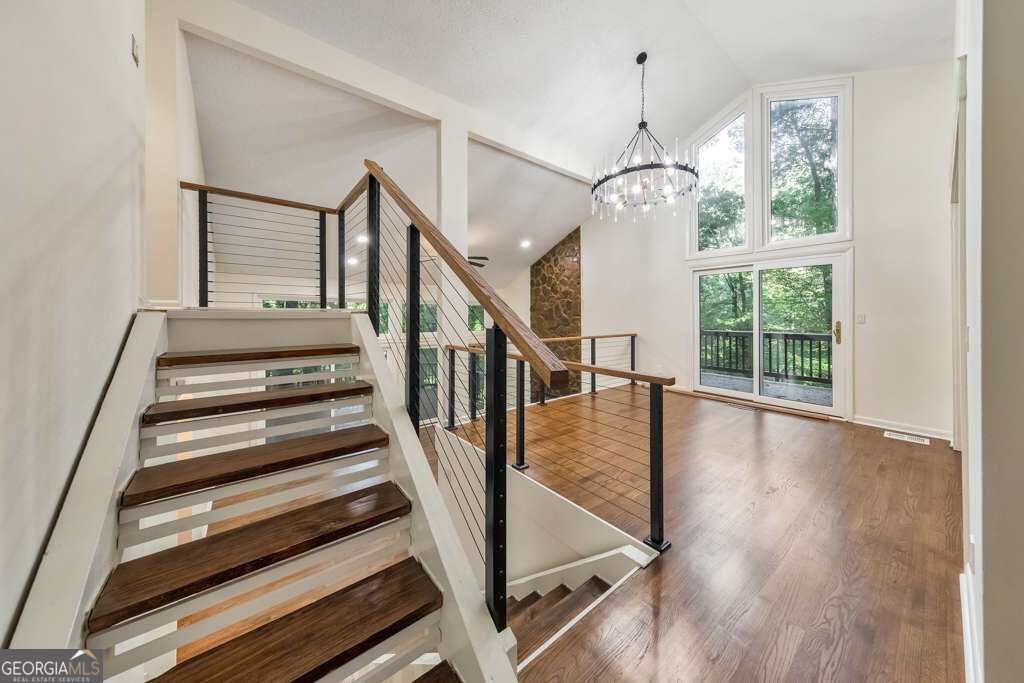 210 Brandenburgh Circle Property Photo 27