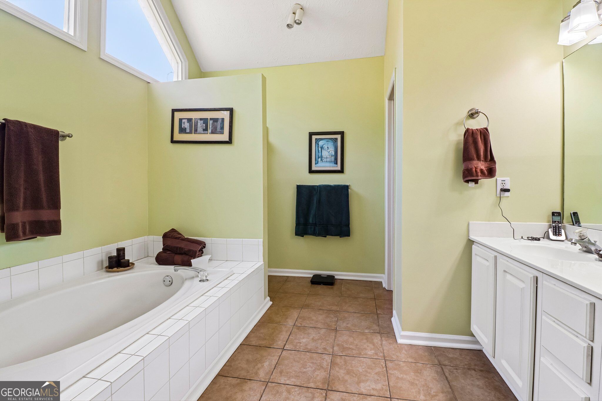 115 Parkside Drive Property Photo 32