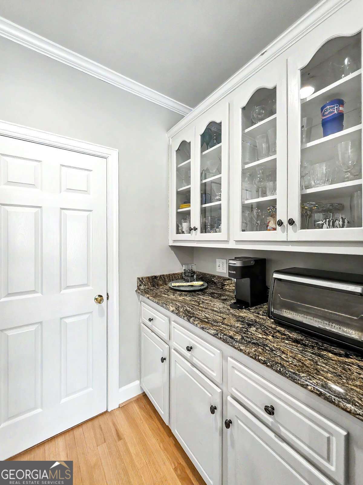 625 Windwalk Drive Property Photo 12