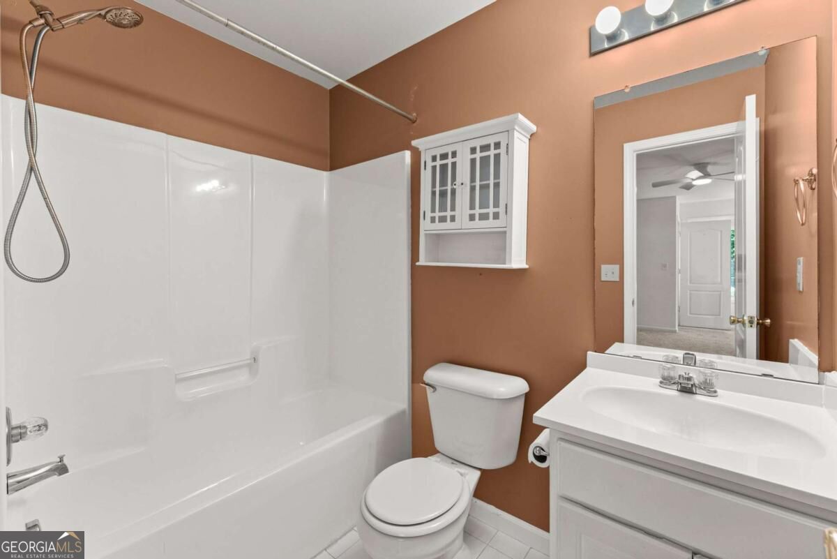 446 Sandtrap Lane Property Photo 11