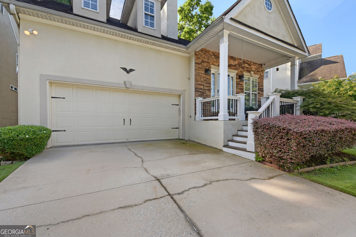 128 Monterey Drive Property Photo 3