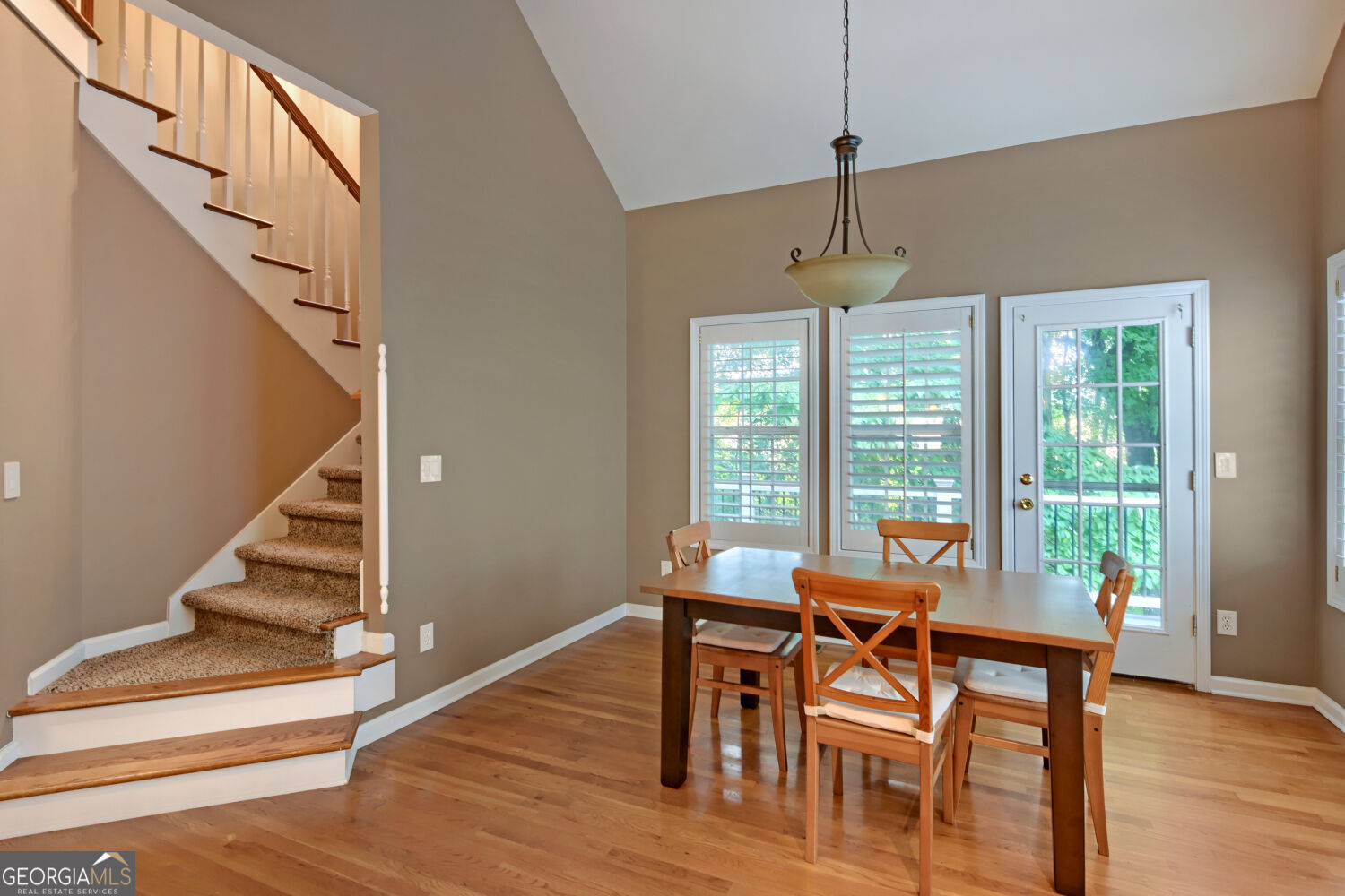 128 Monterey Drive Property Photo 10