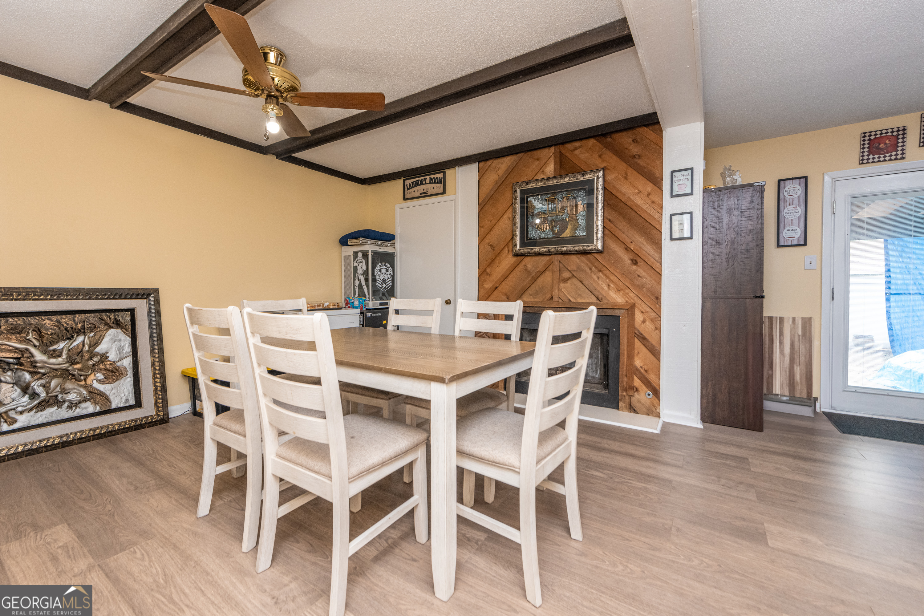 141 Stoneridge Drive Property Photo 8