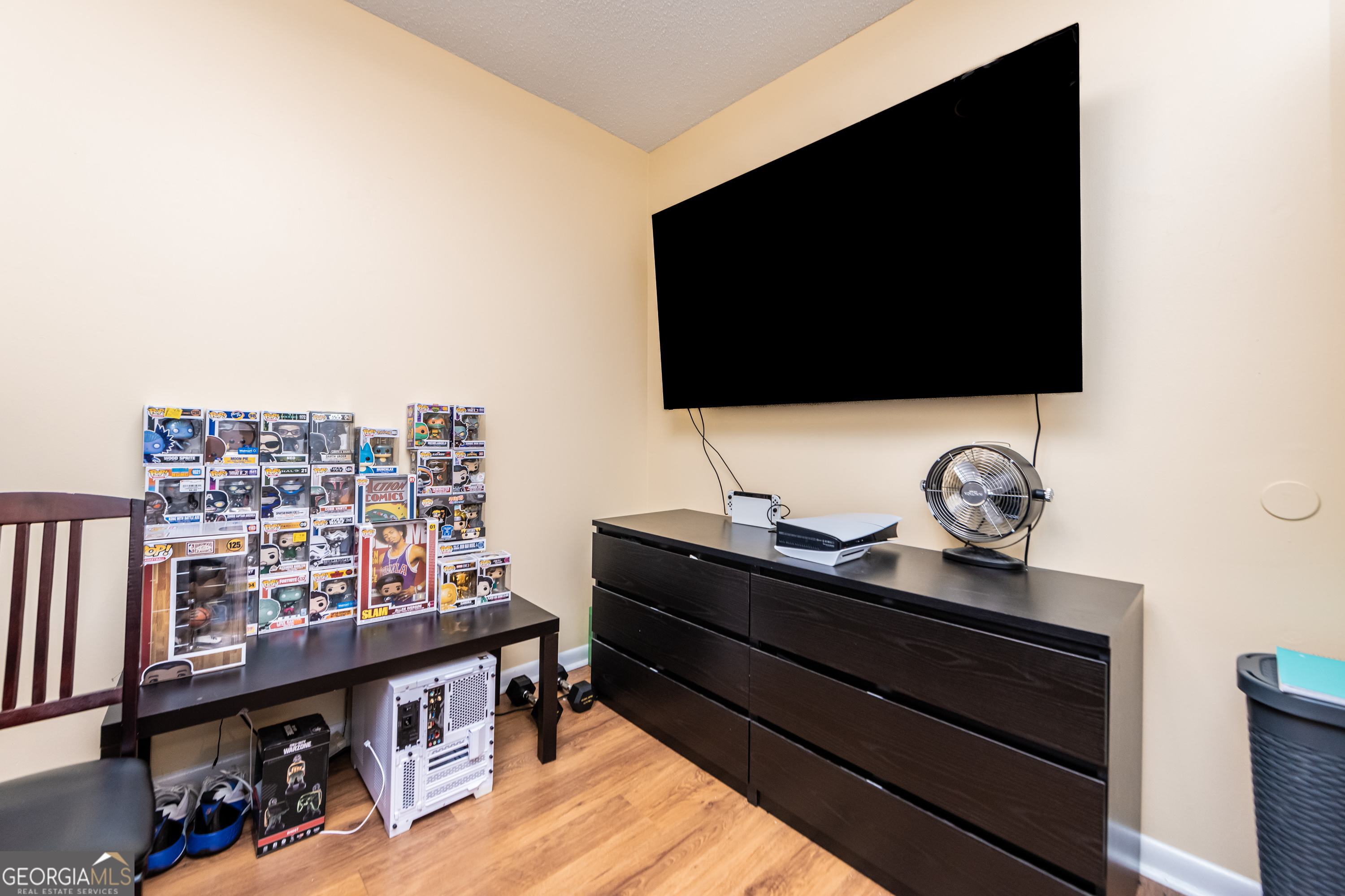 141 Stoneridge Drive Property Photo 12