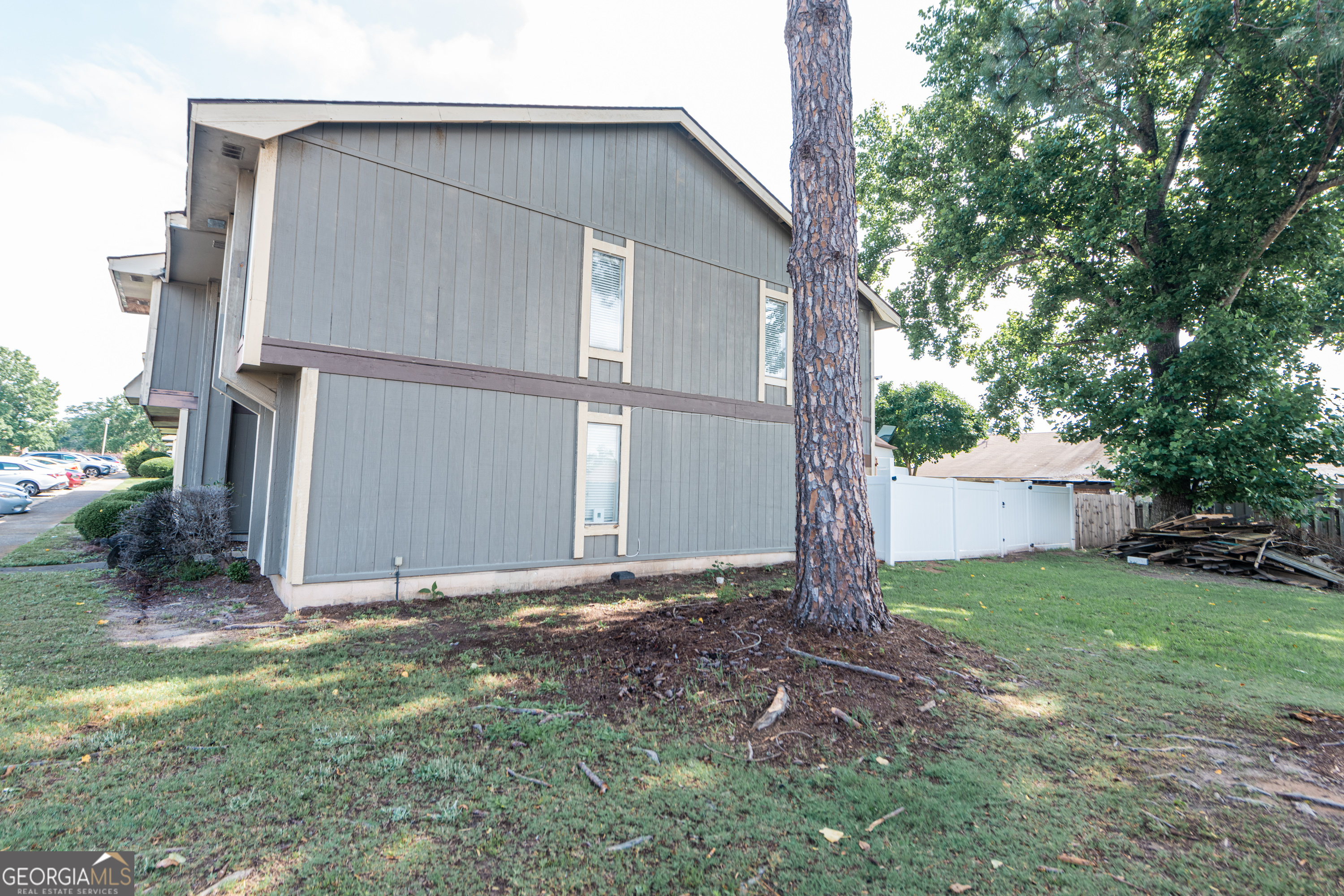141 Stoneridge Drive Property Photo 26