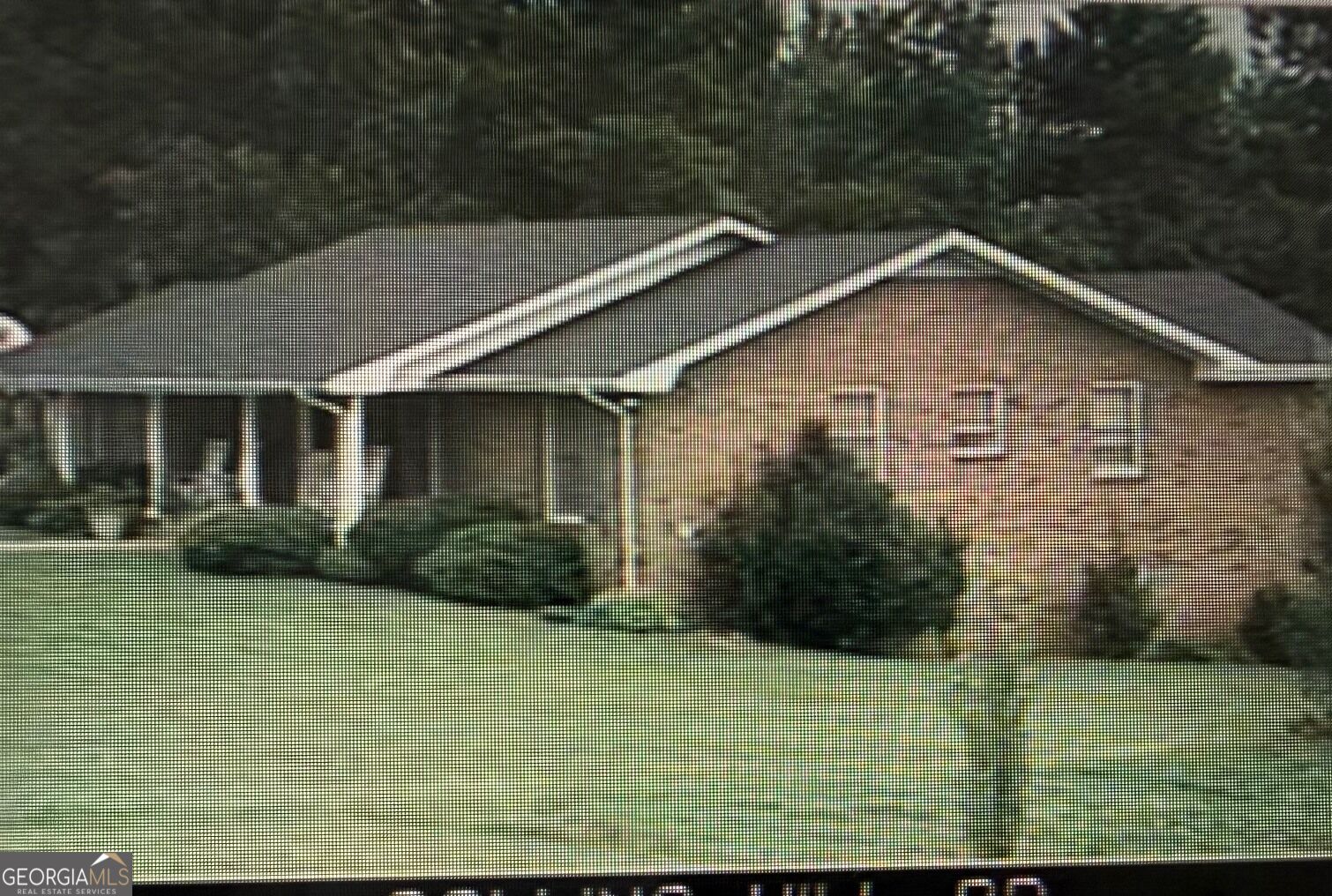 885 Collins Hill Road Property Photo 1