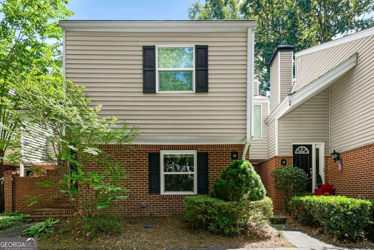 14 Dunwoody Springs Drive Property Photo 1