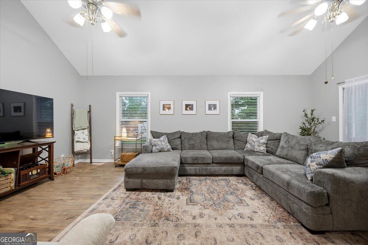 165 River North Boulevard Property Photo 13