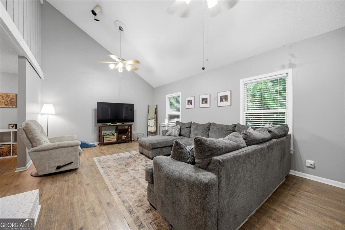 165 River North Boulevard Property Photo 15