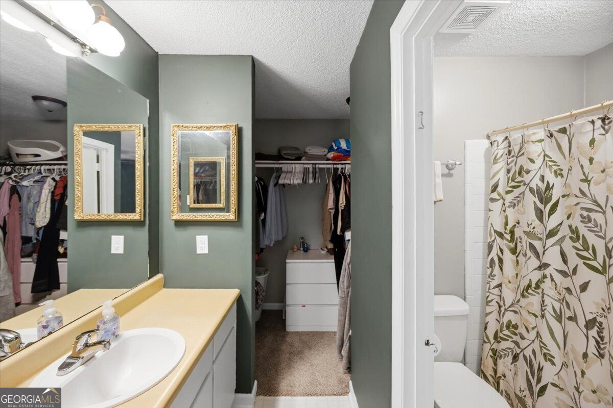 165 River North Boulevard Property Photo 23