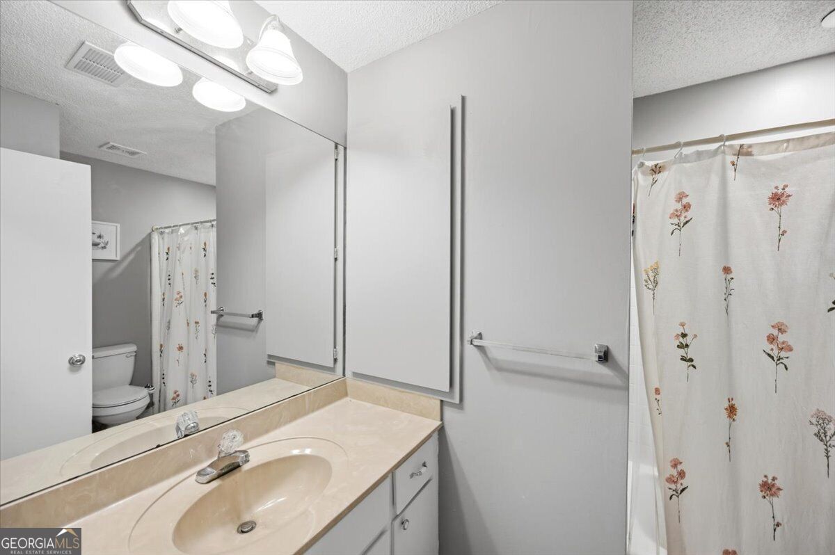 165 River North Boulevard Property Photo 24