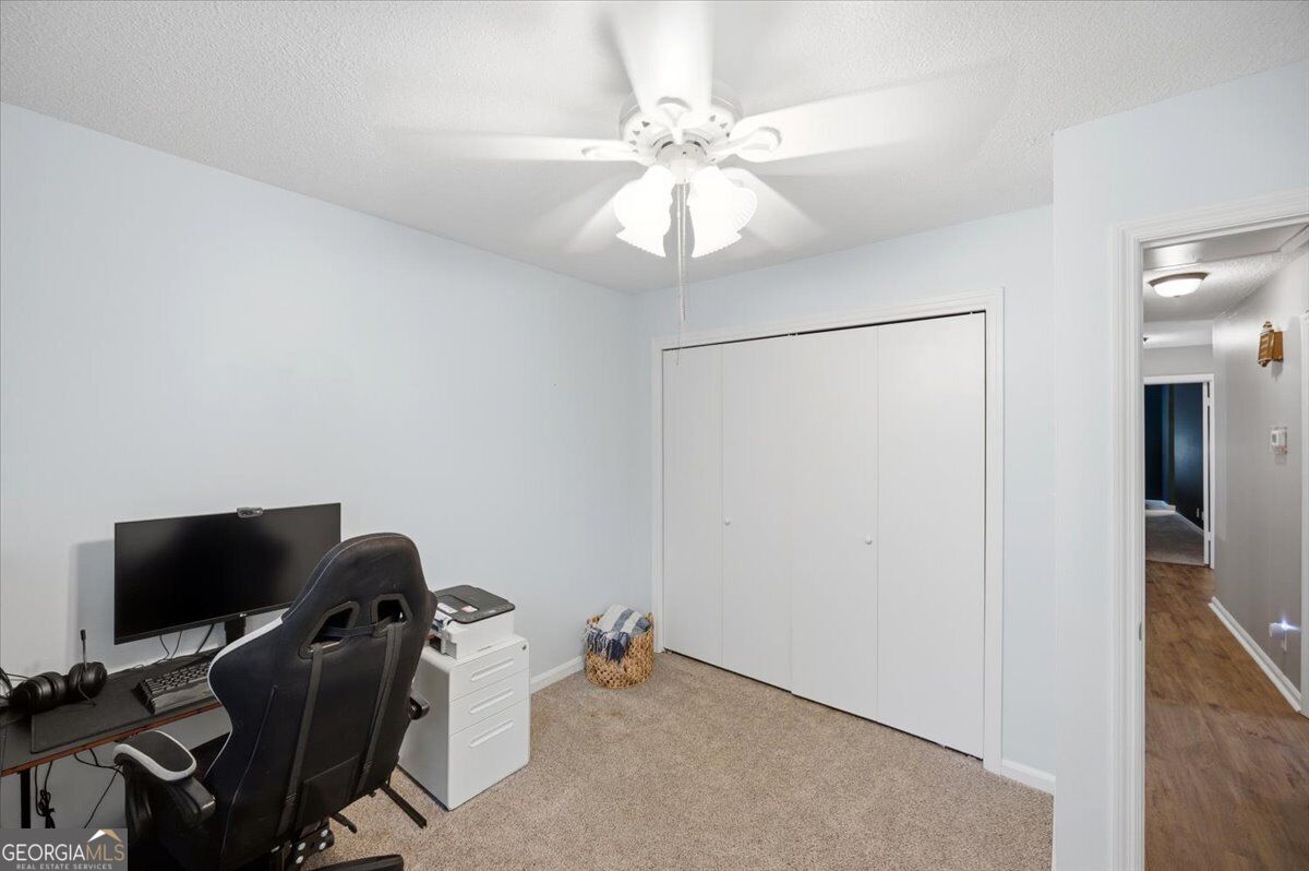 165 River North Boulevard Property Photo 28