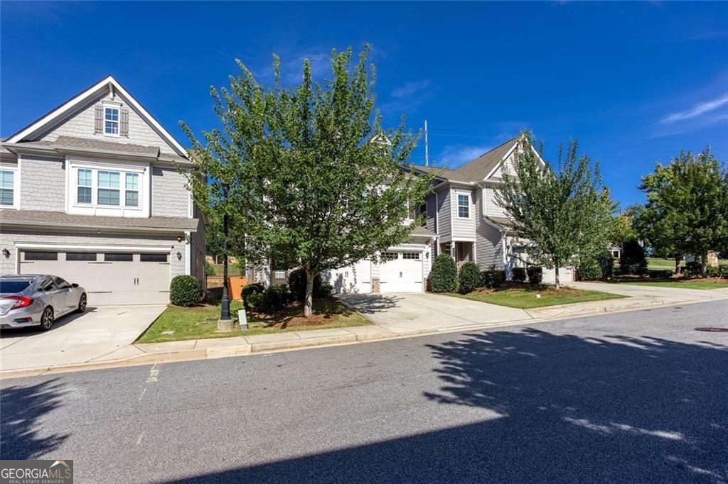 504 Mansell Street Property Photo 1