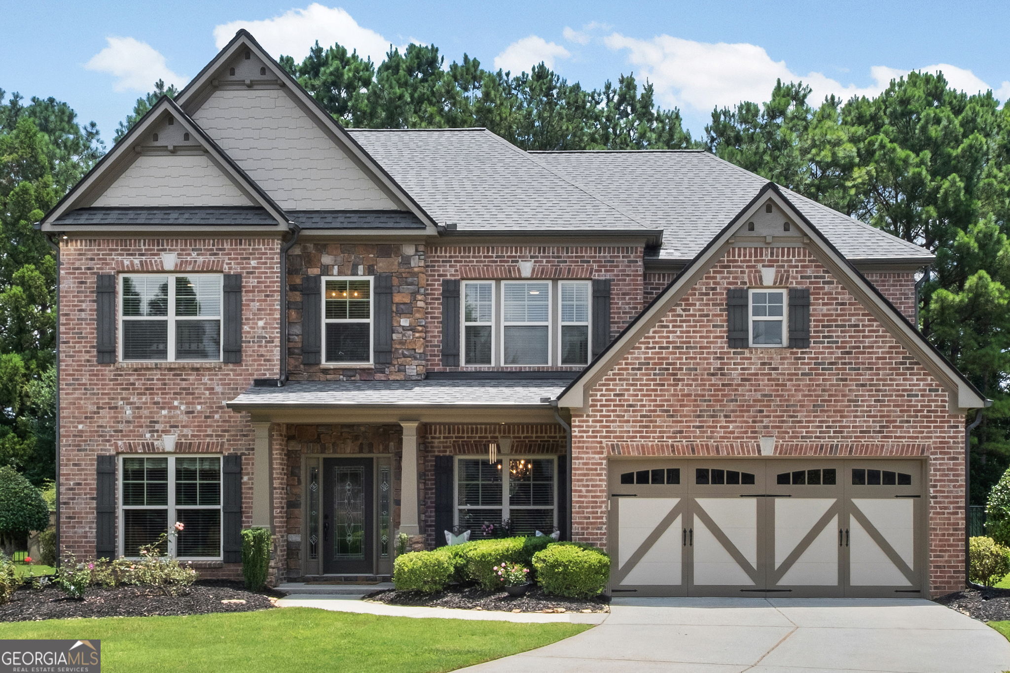5110 Cecilia Square