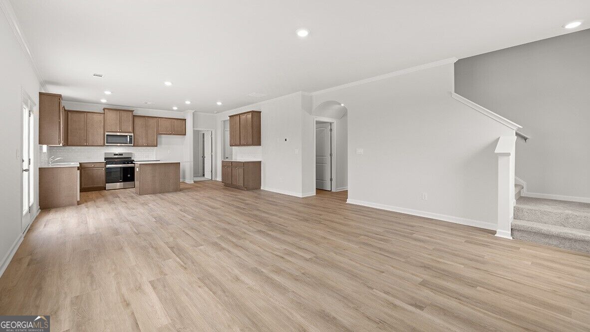 471 Hampton Terrace Property Photo 14