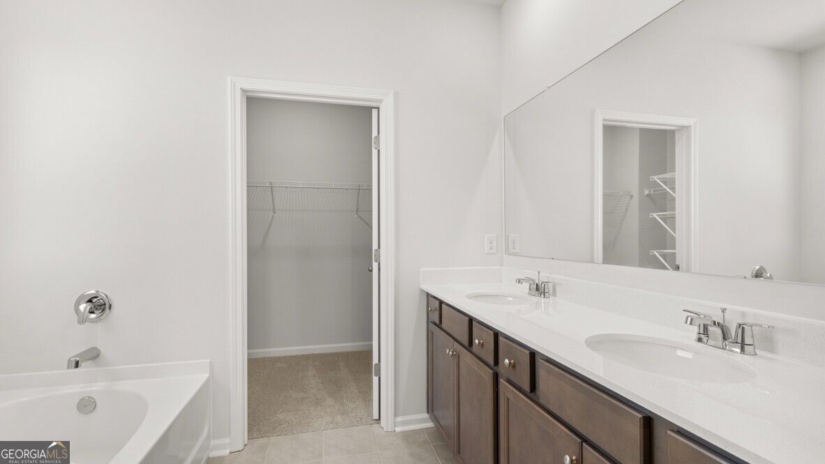 91 Lakeview Point Property Photo 13