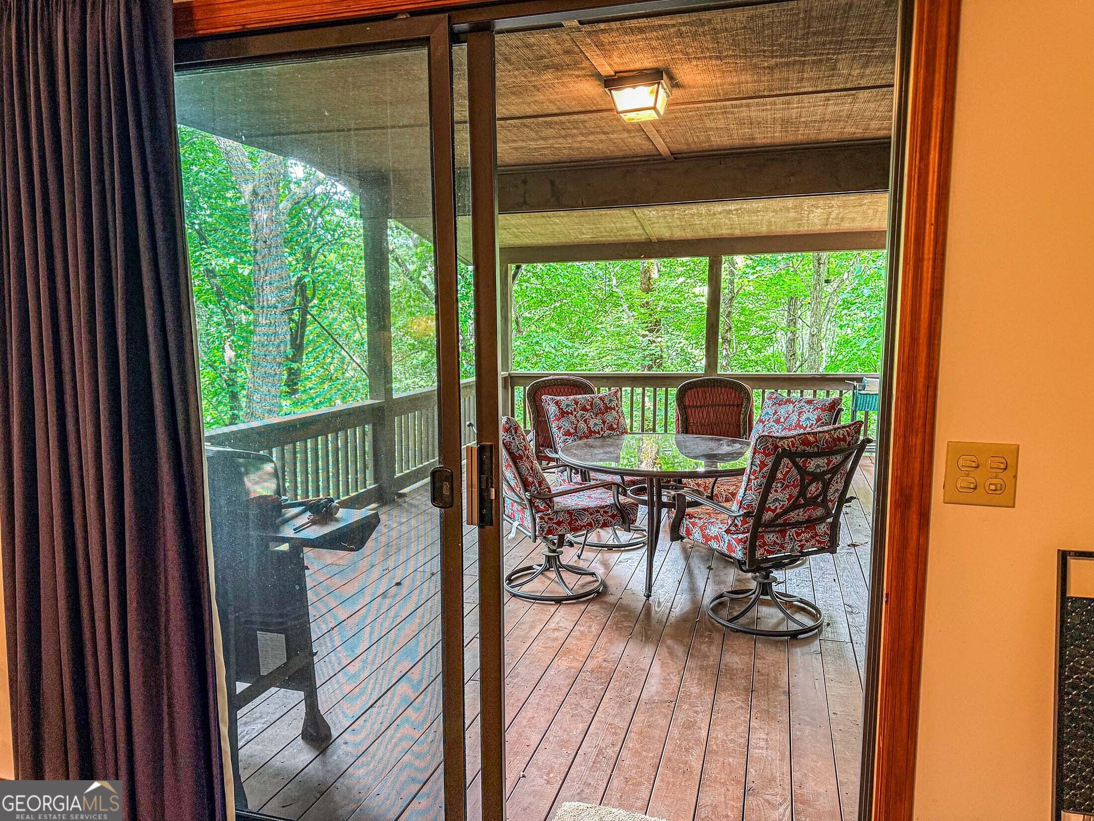 195 Cedar Lane Property Photo 15
